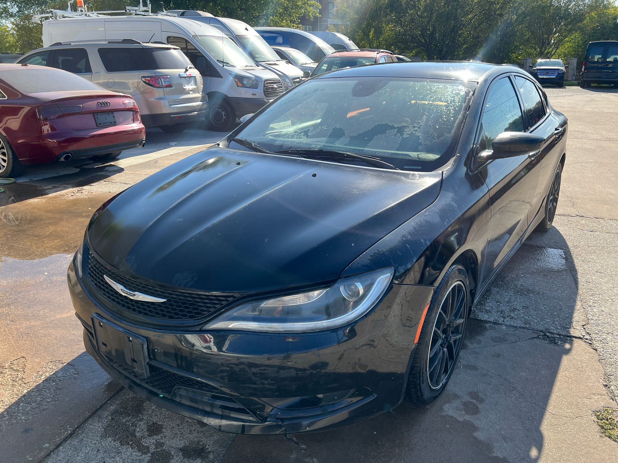 2015 Chrysler 200 S's photo